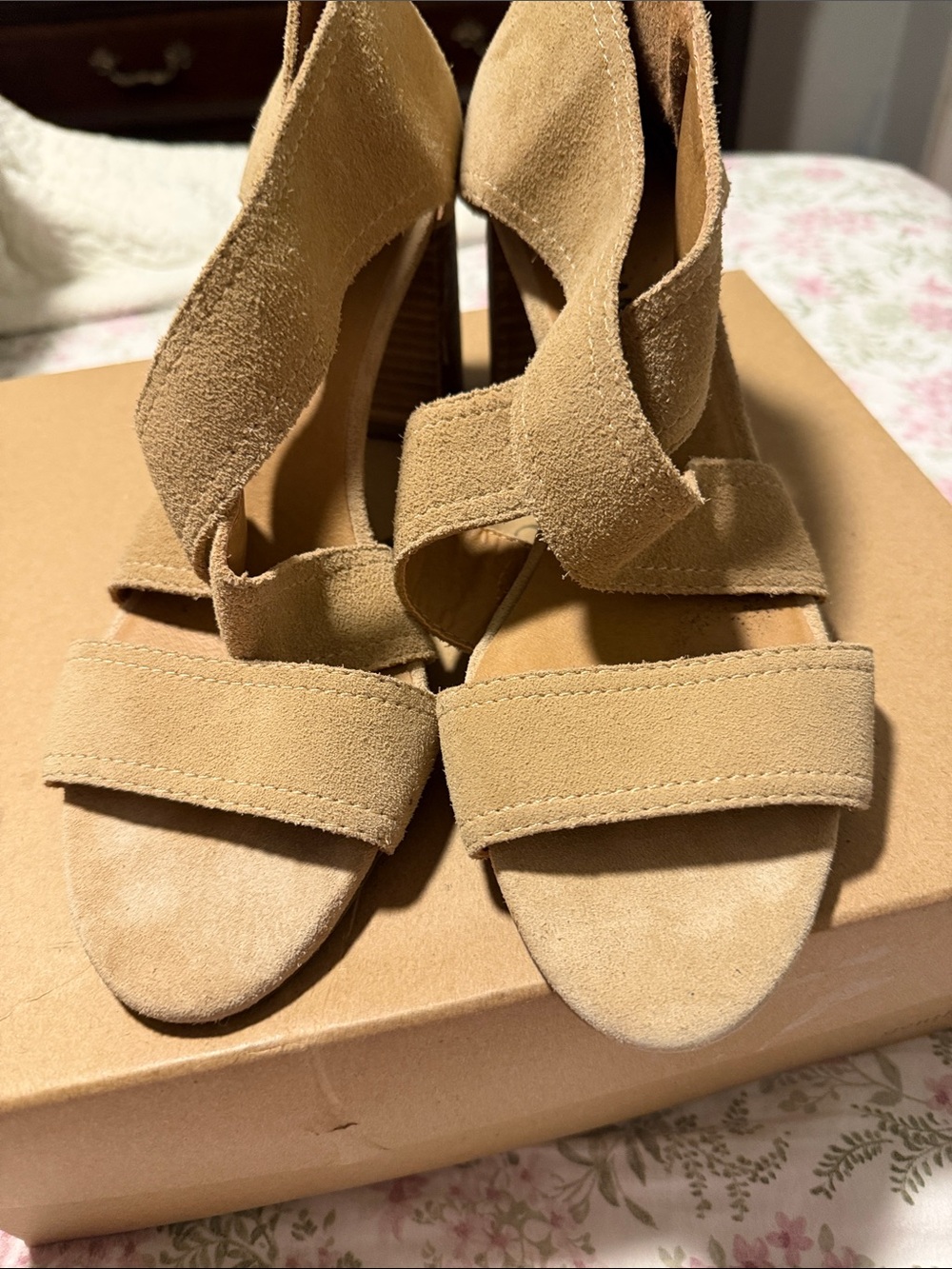 Lucky Brand Tan Suede Strappy Block Heel Sandals